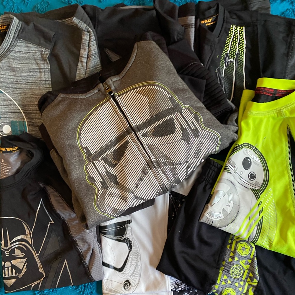 8 piece Star Wars clothing set